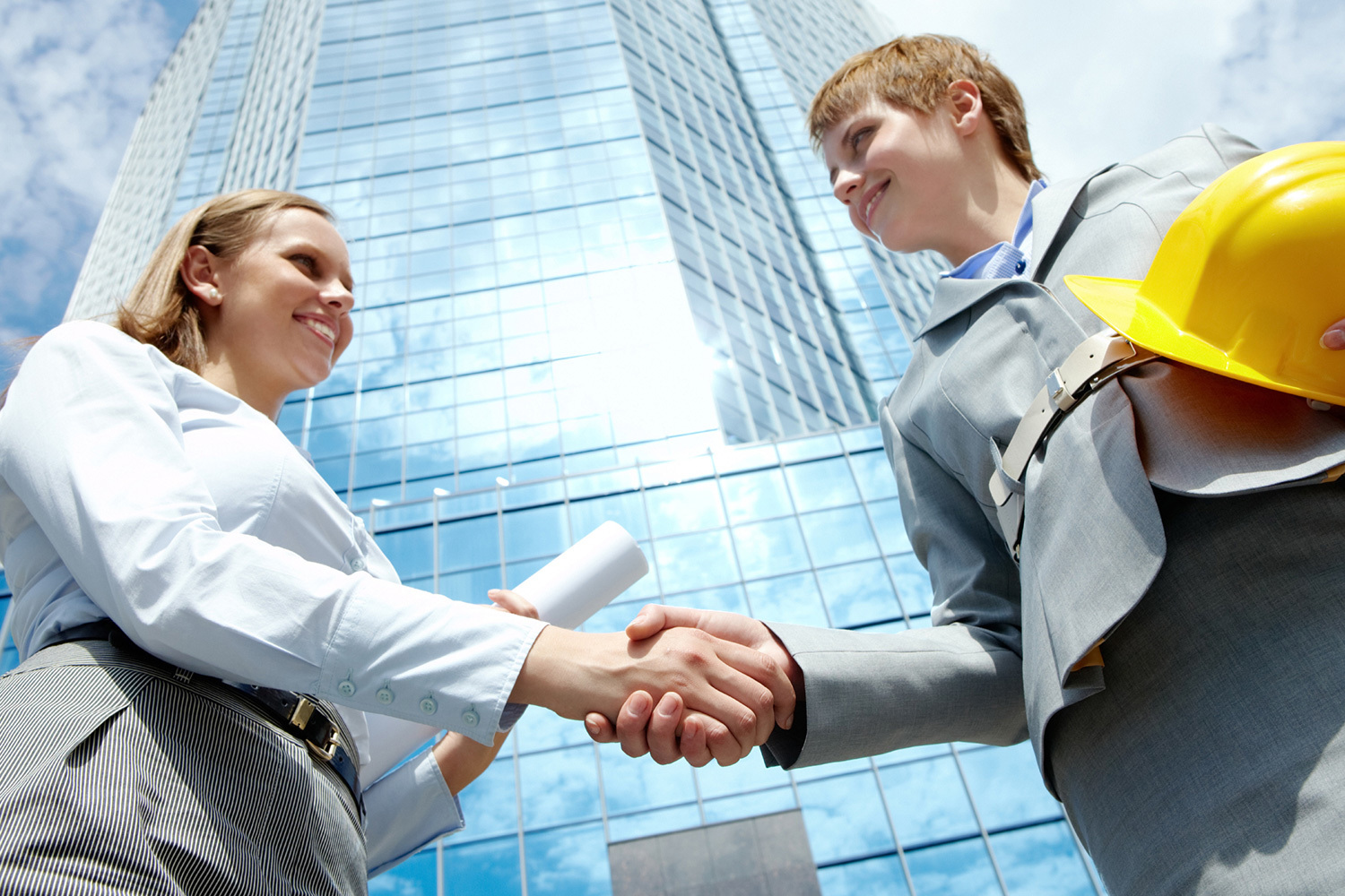 <span style="font-weight: bold;">Адекватная цена </span><br>